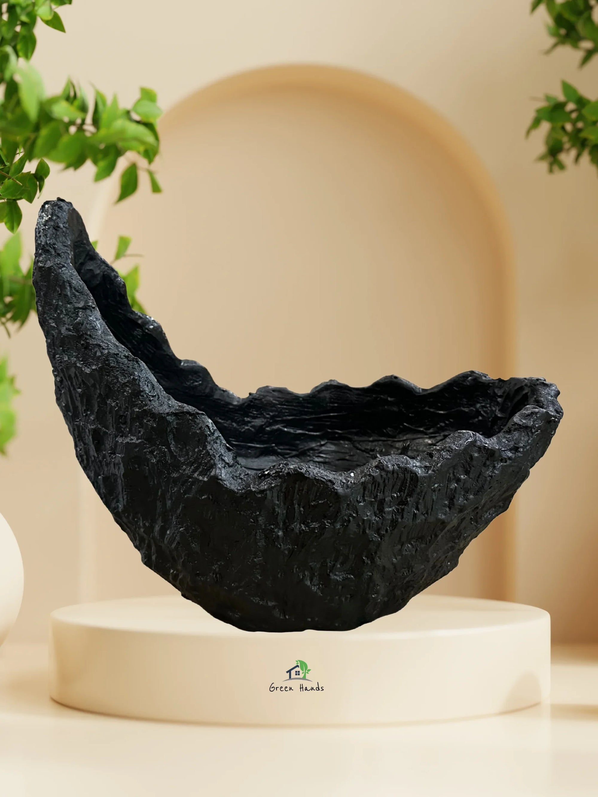 Midnight-Crescent-Harmony-Fiber-Planter-Black