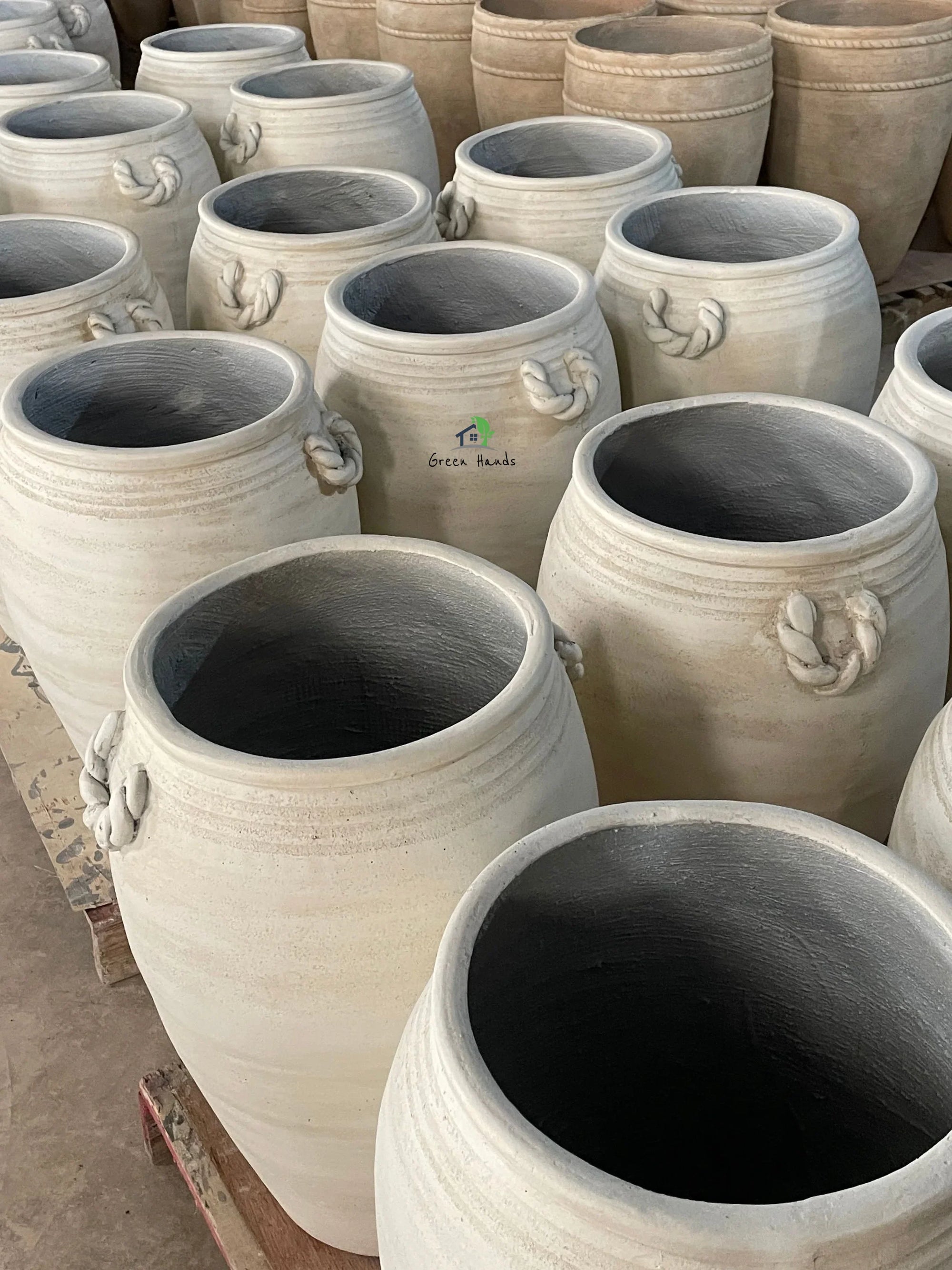 Desert-Dune-Amphora-Antique-Cement-Pots-with-Handle-2XL-3