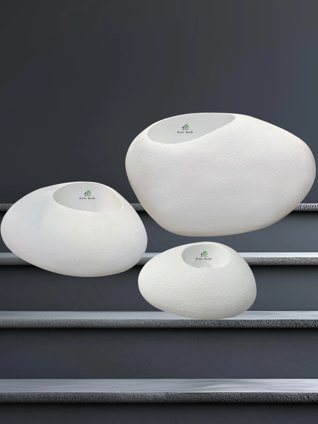 Riverstone-Serenity-Alpine-Frost-White-Fiber-Planter-Set