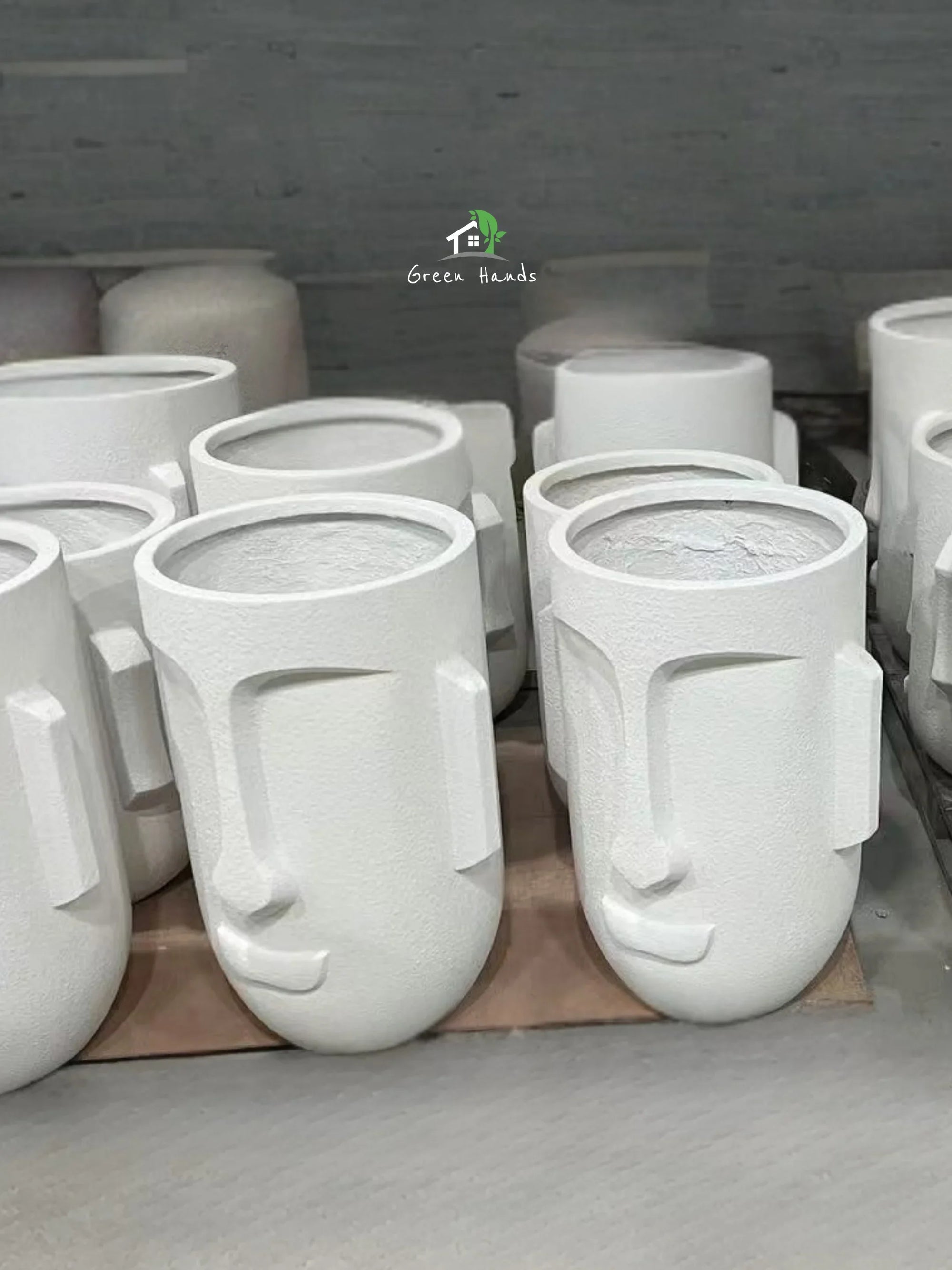 Serenity-White-Sandstone-Face-Planter-Grande-55cm-3